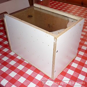 foto de Caja de apiterapia con veneno de abeja HD